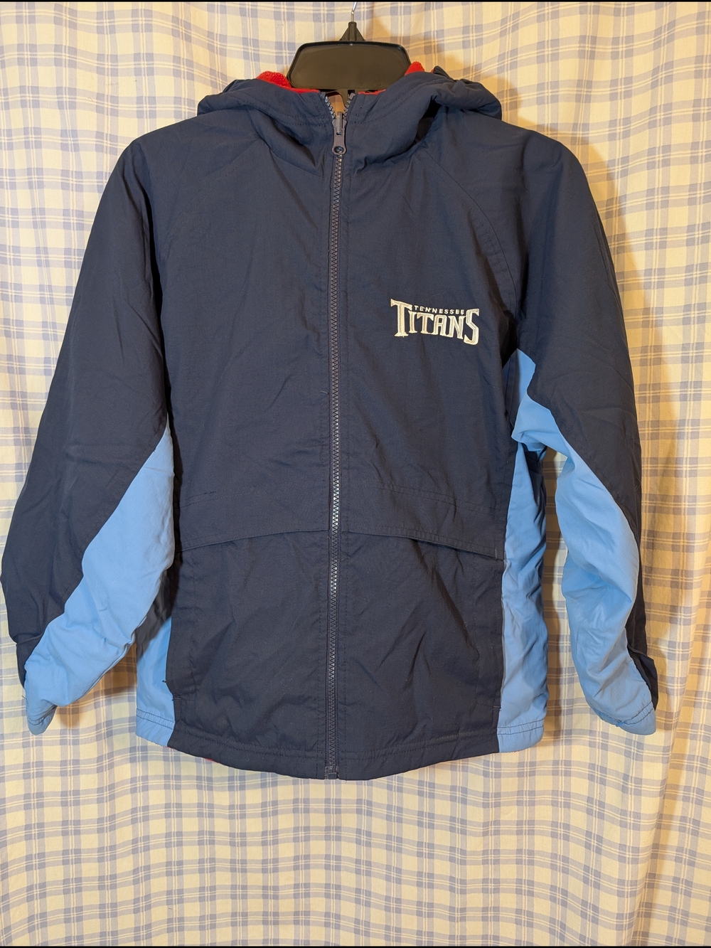 Tennessee Titans Kid's Vintage NFL Reversible Navy/Red Hooded Puffer Jacket